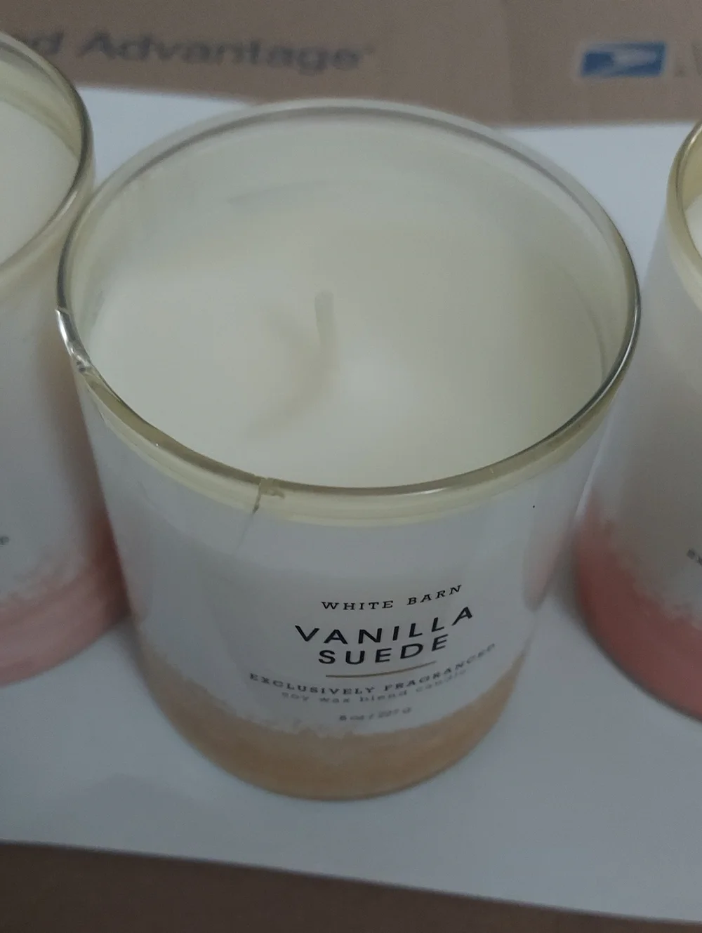 Amber blush and vanilla suede candles by bath and body works. 1 SHATTERED JAR